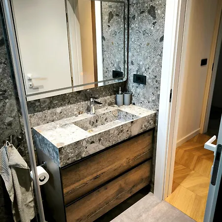 Artistik Apartamento Vodice