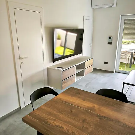 Artistik Apartment *